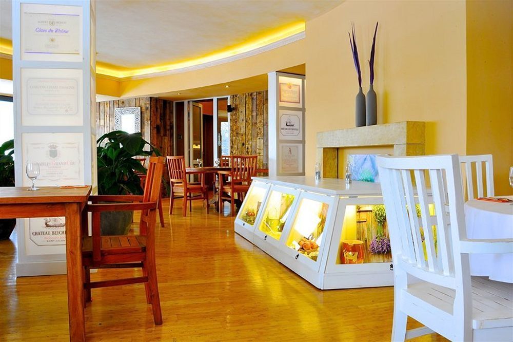 Villa St. Tropez Prag Dış mekan fotoğraf